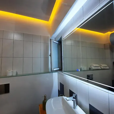 Promenade Apts Appartamento Sarandë