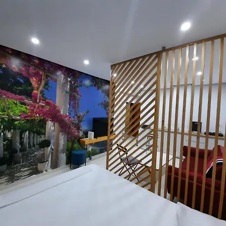 Promenade Apts Apartment