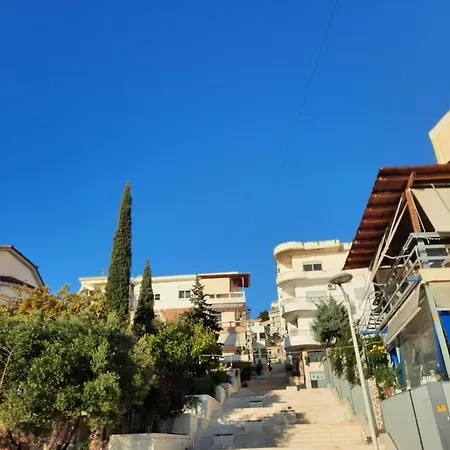 Promenade Apts Sarande