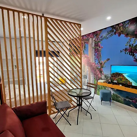 Apartamento Promenade Apts